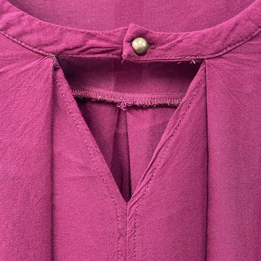 Jodifl bell sleeve with embroidery pom pom layers keyhole size large blo… - Picture 4 of 7